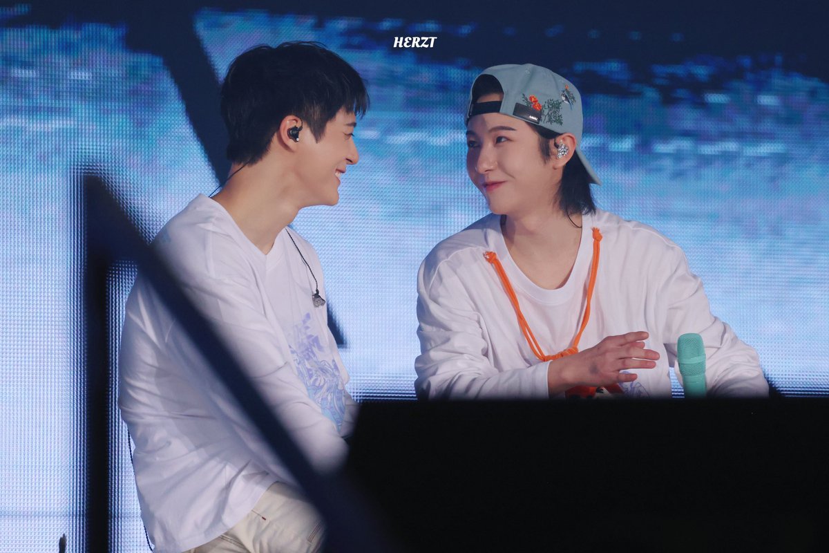 cremejrulee's tweet photo. So many accs caught this beautiful moment in 4K 🥹 thank you everyone 🫶 https://t.co/nwRbeypFs5