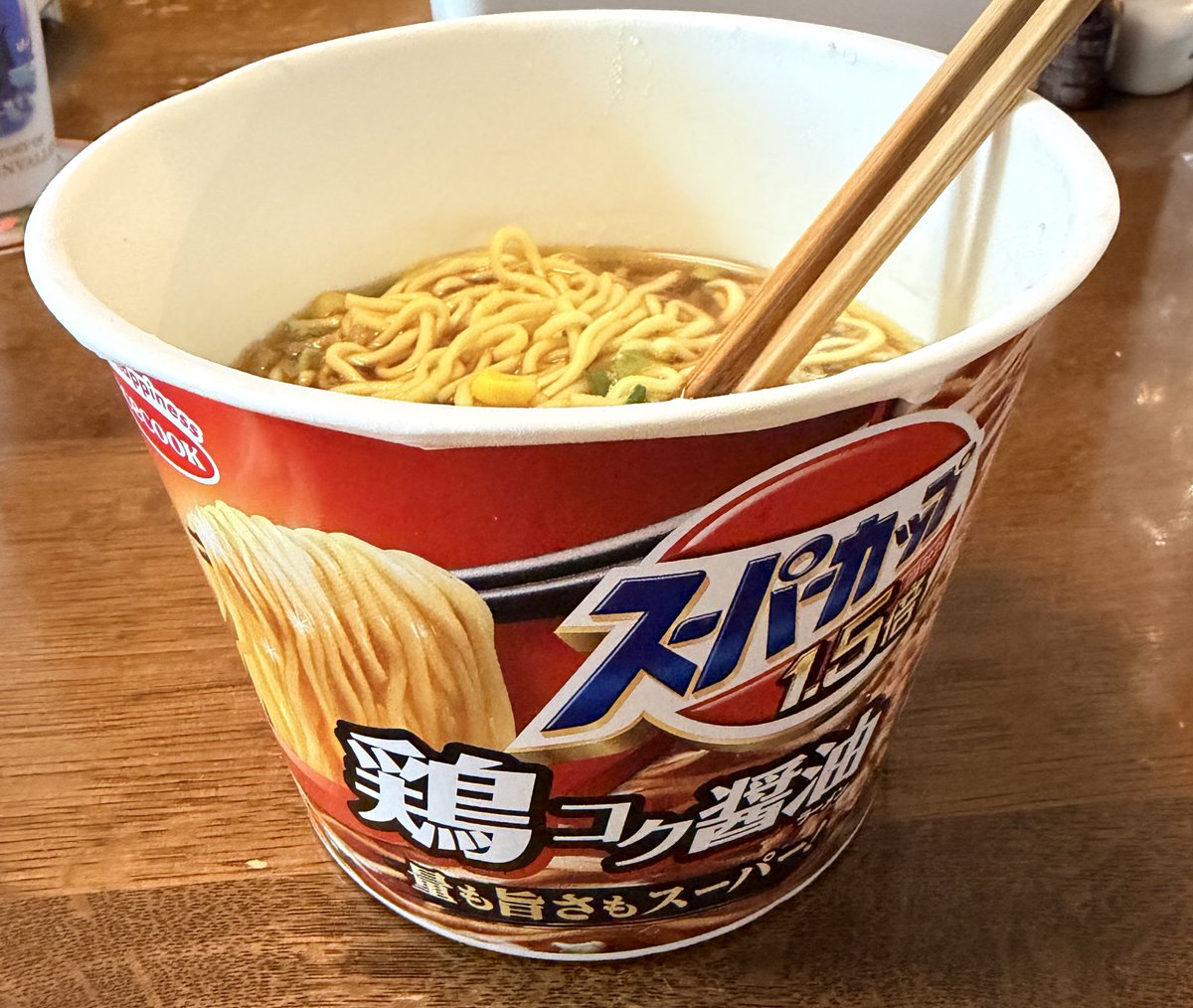 オーケストラでいただいたエースコックさんのスーパーカップカップ麺🍥🍜✨
1人で食べるの無理そうなので娘に手伝ってもらって美味しくいただきました😋💕
ごちそうさまでした(*^^*)