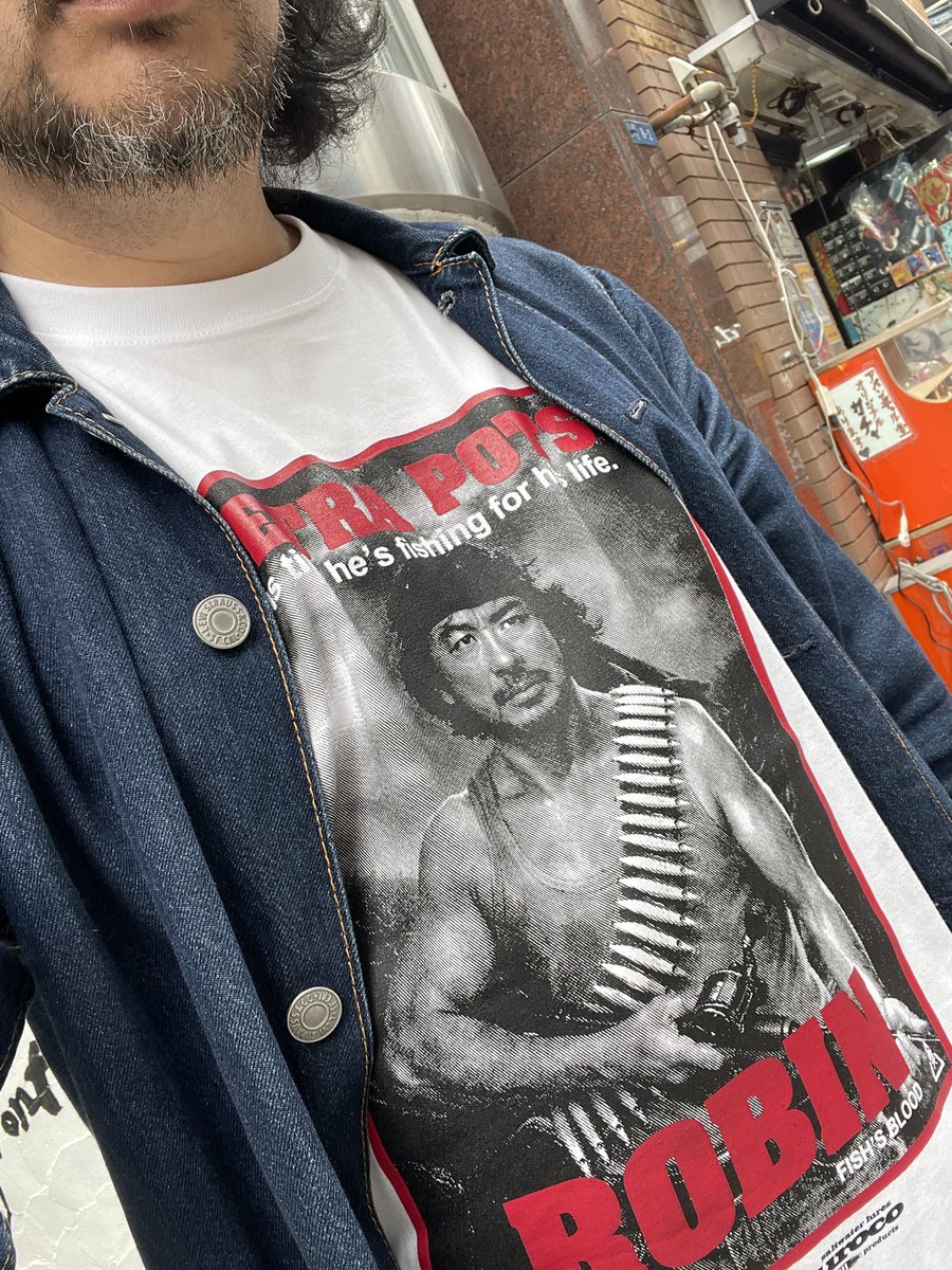 robizombie tweet media