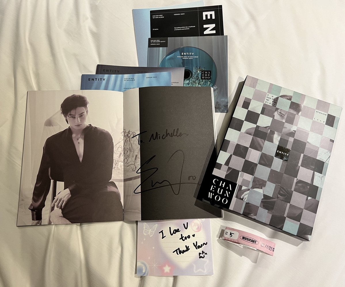 chelle_CEW(fan account) tweet media