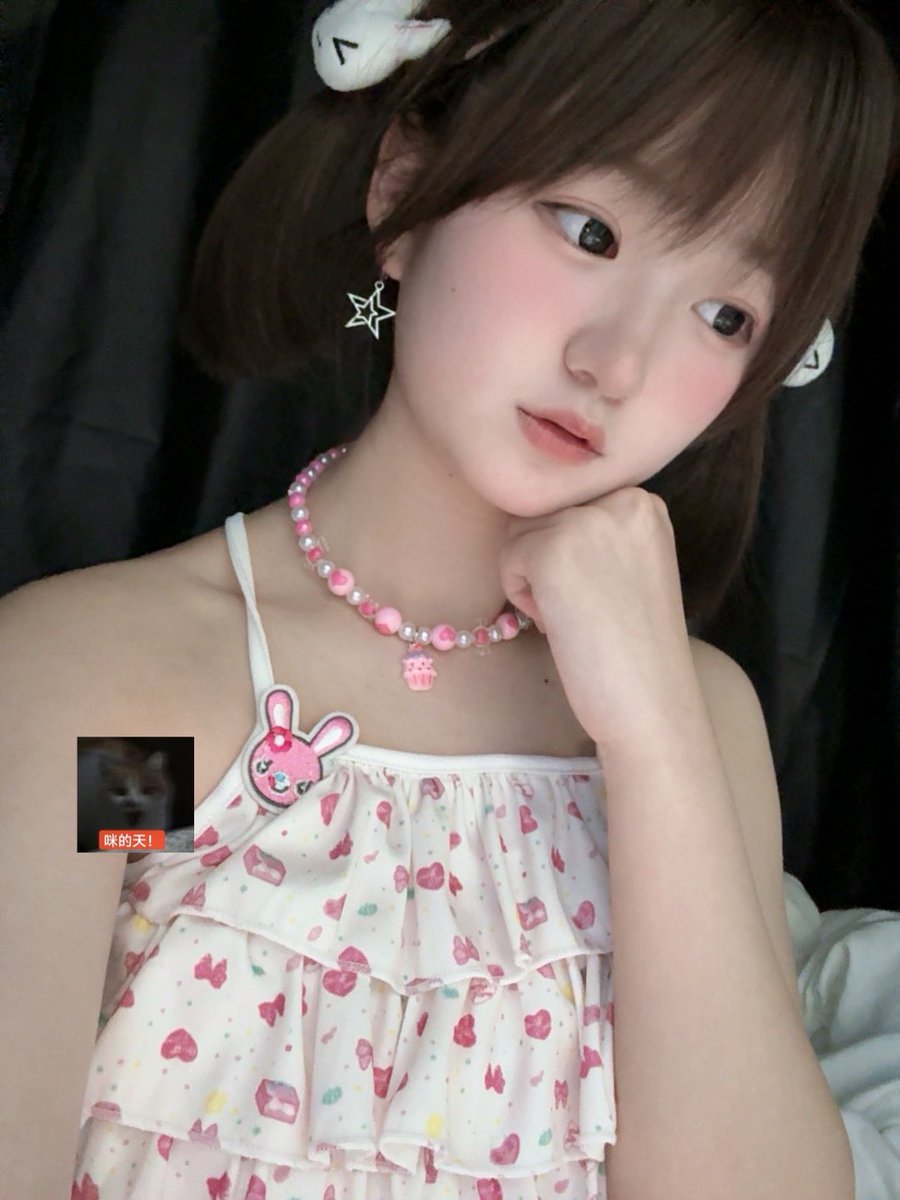 何皎皎 tweet media