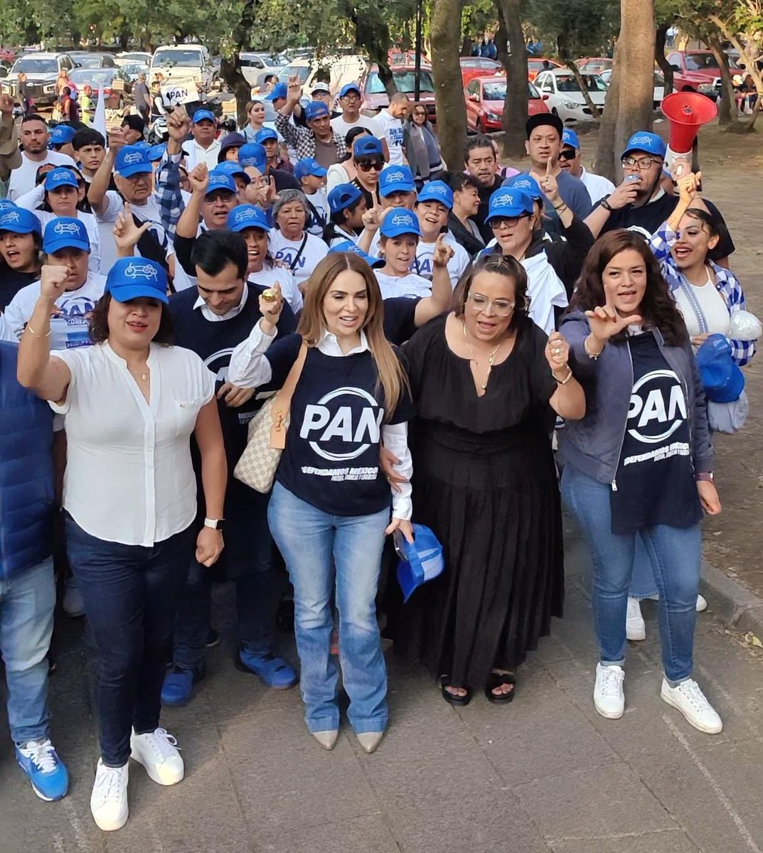 GenteLindaMH tweet media