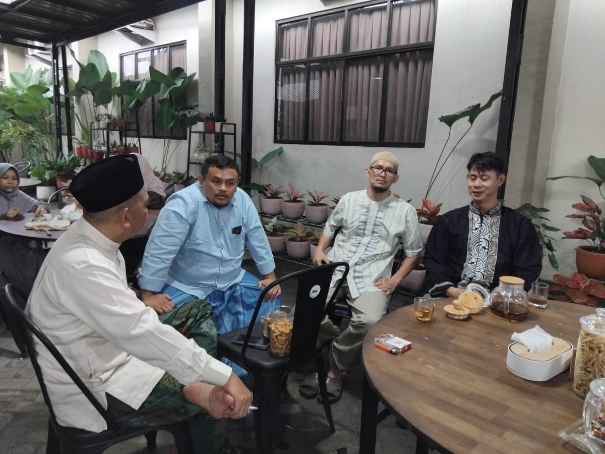 SUKSESKAN PROGRAM GERAK CEPAT UNTUK NEGERI, Bapak Presiden Prabowo meresmikan secara serempak pembangunan sarana dan prasarana vital 218 jembatan di desa-desa dan daerah yang membutuhkan. 

<a href="/YandriSusanto/">Yandri Susanto</a> 
@SekretariatNegaraRI 

#KementerianDesaPDT
#BPSDMKemendesaPDT
#TerimaKasih