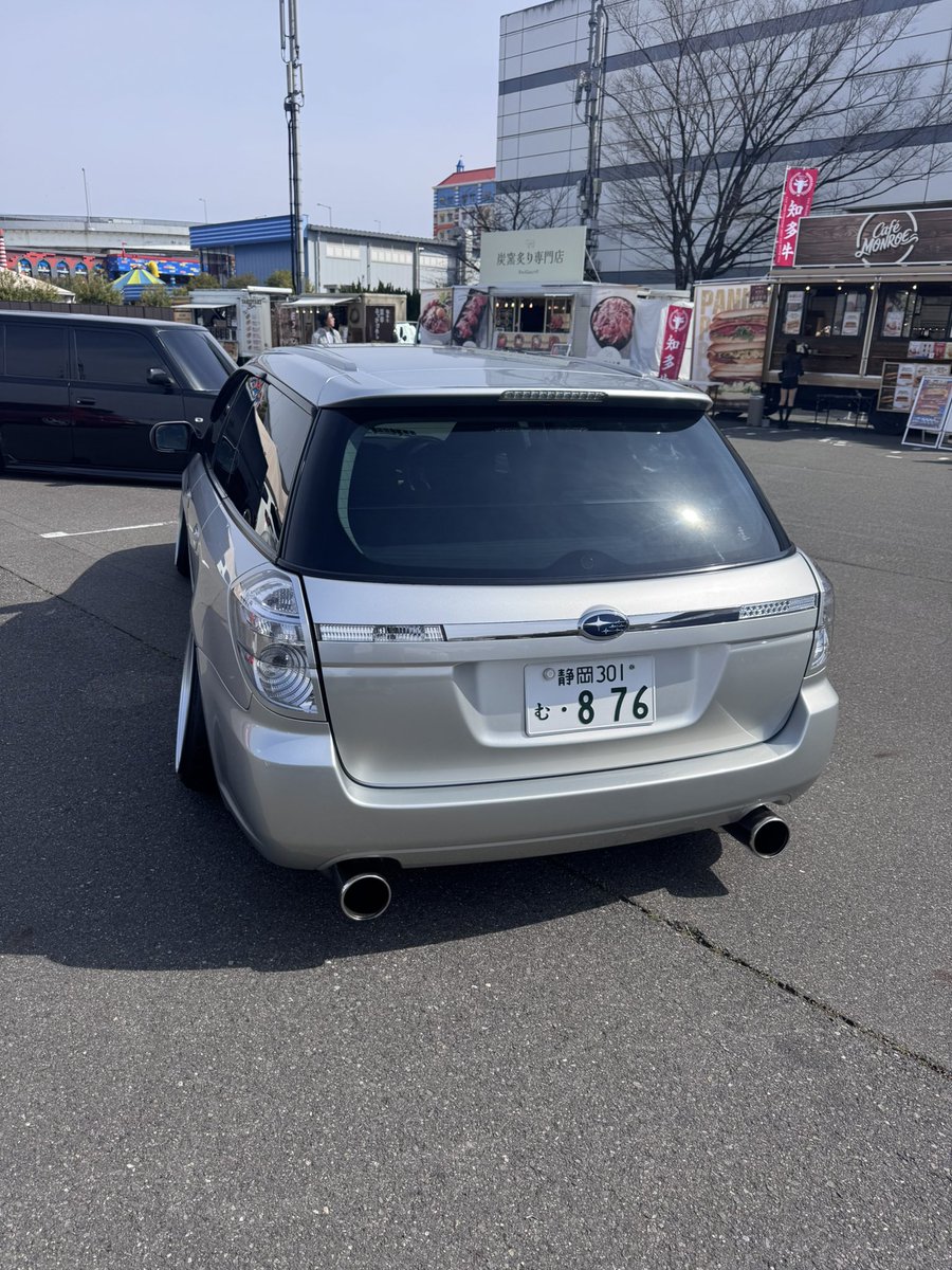 いしがき（(i)） tweet media