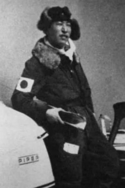 1976 Live tweet media