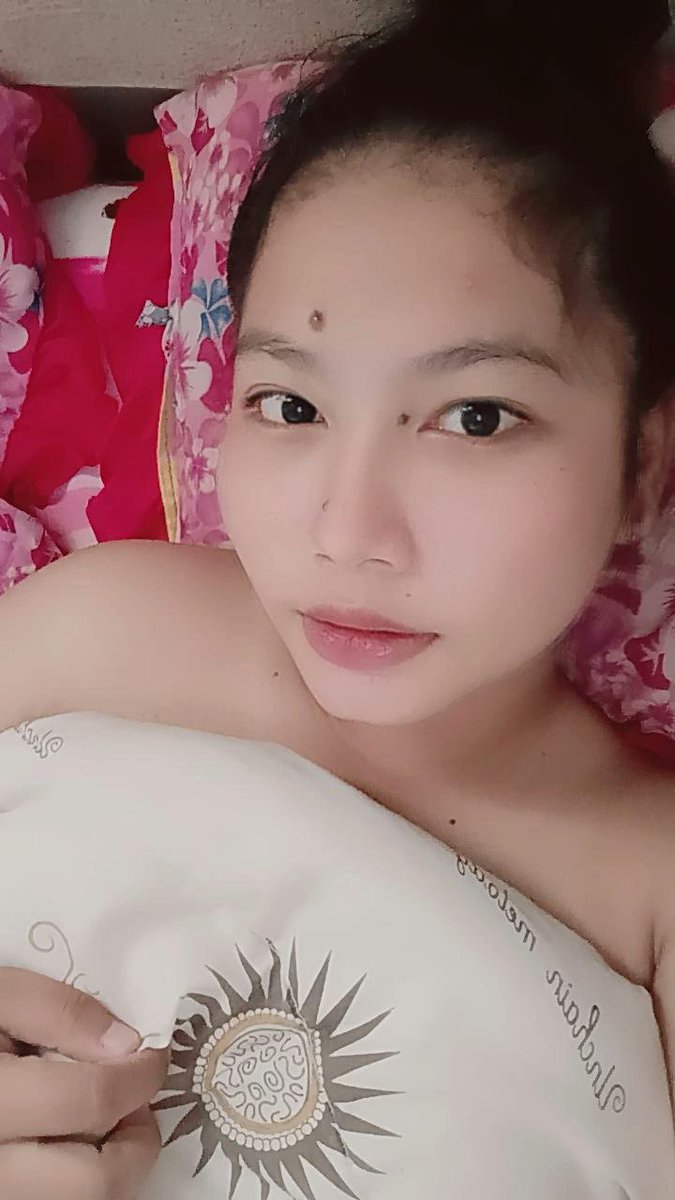 NB04_nn's tweet photo. ว่างๆก็ทักมาคุยกันได้นะ เหงามาก https://t.co/O0ZEaUGPOo