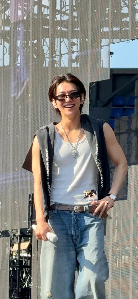 ◠‿◠ ☀️🤍🤍 #조슈아