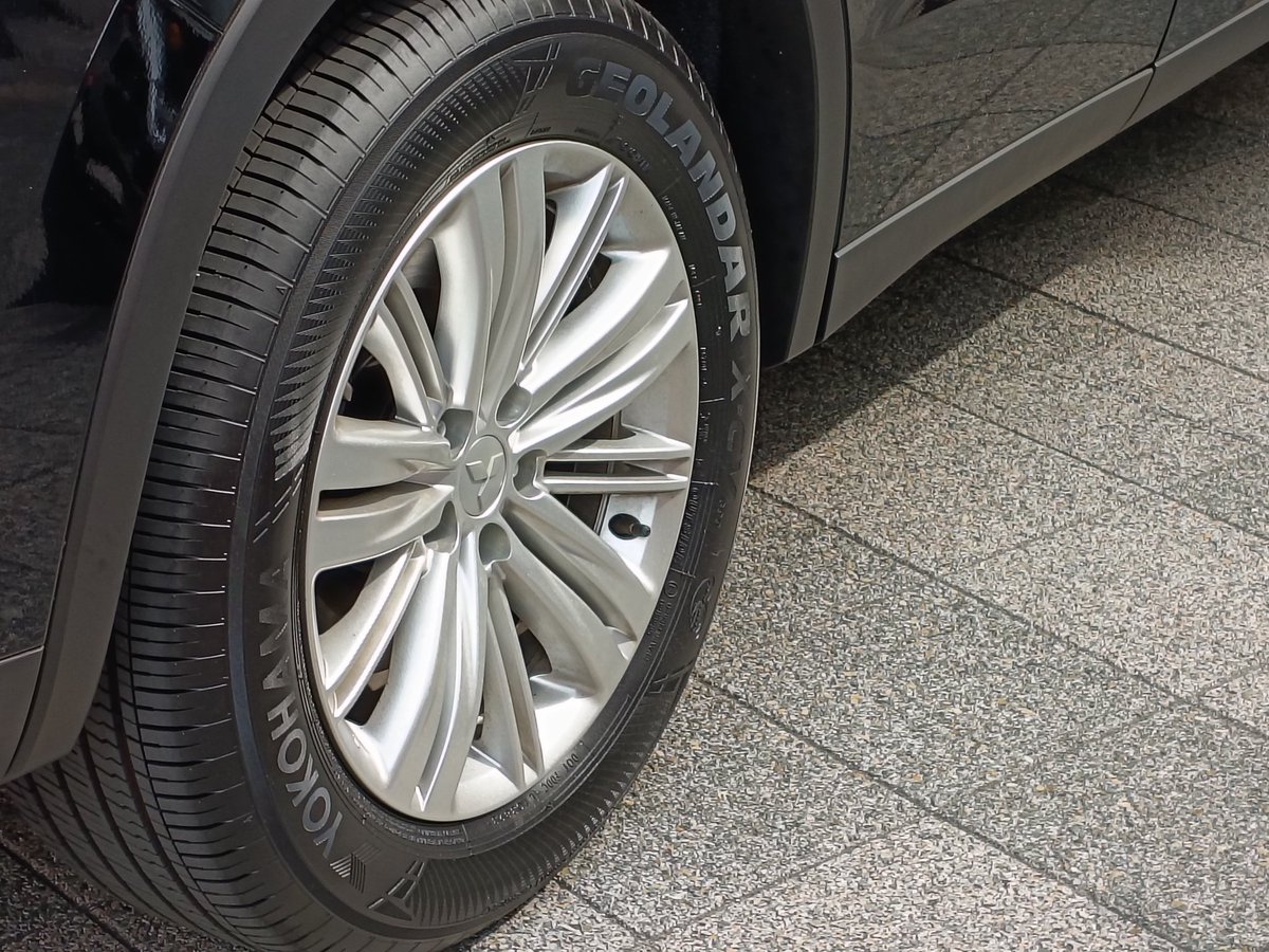 GTS-four tweet media