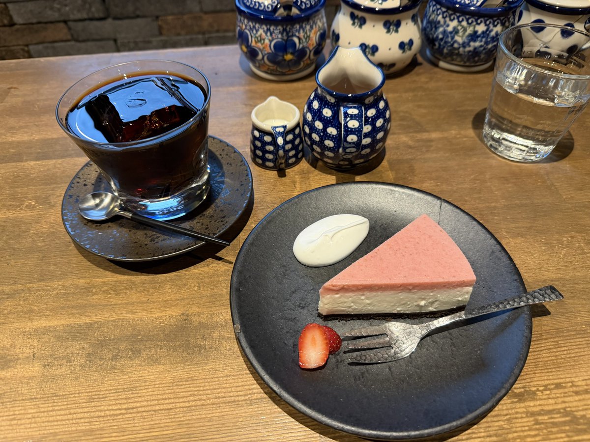 ReFuCafé tweet media