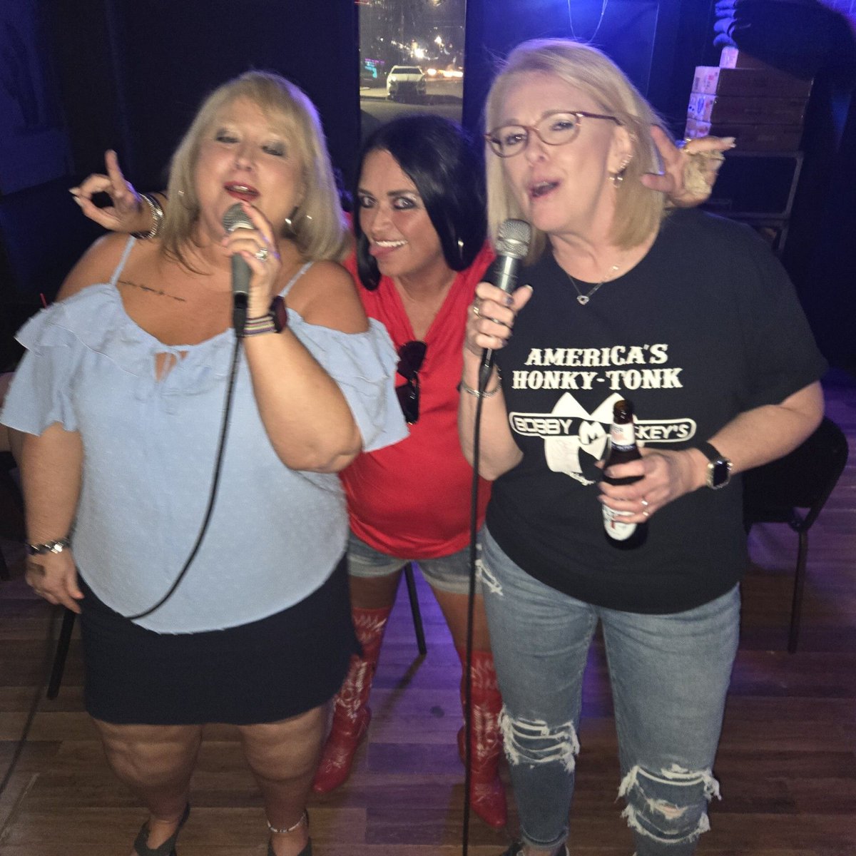 Bobby Mackey tweet media