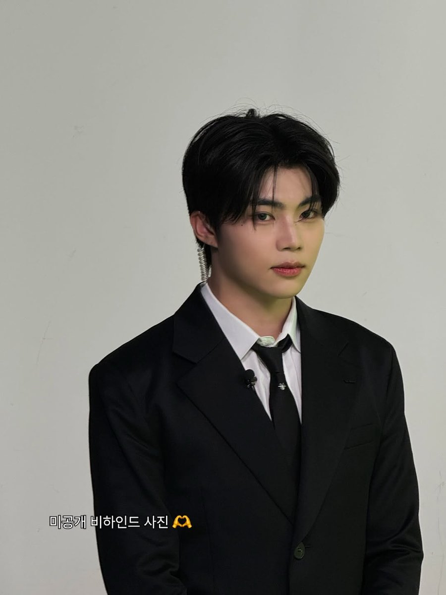 ZB1 봇 tweet media