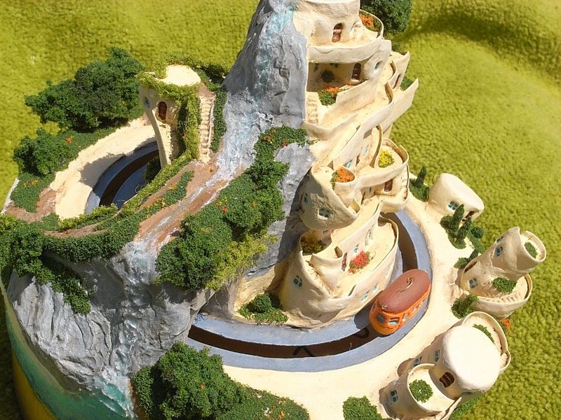 せやっく tweet media