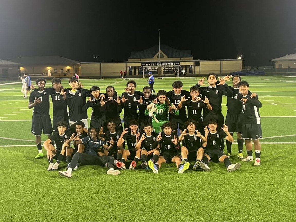 Randle High School tweet media