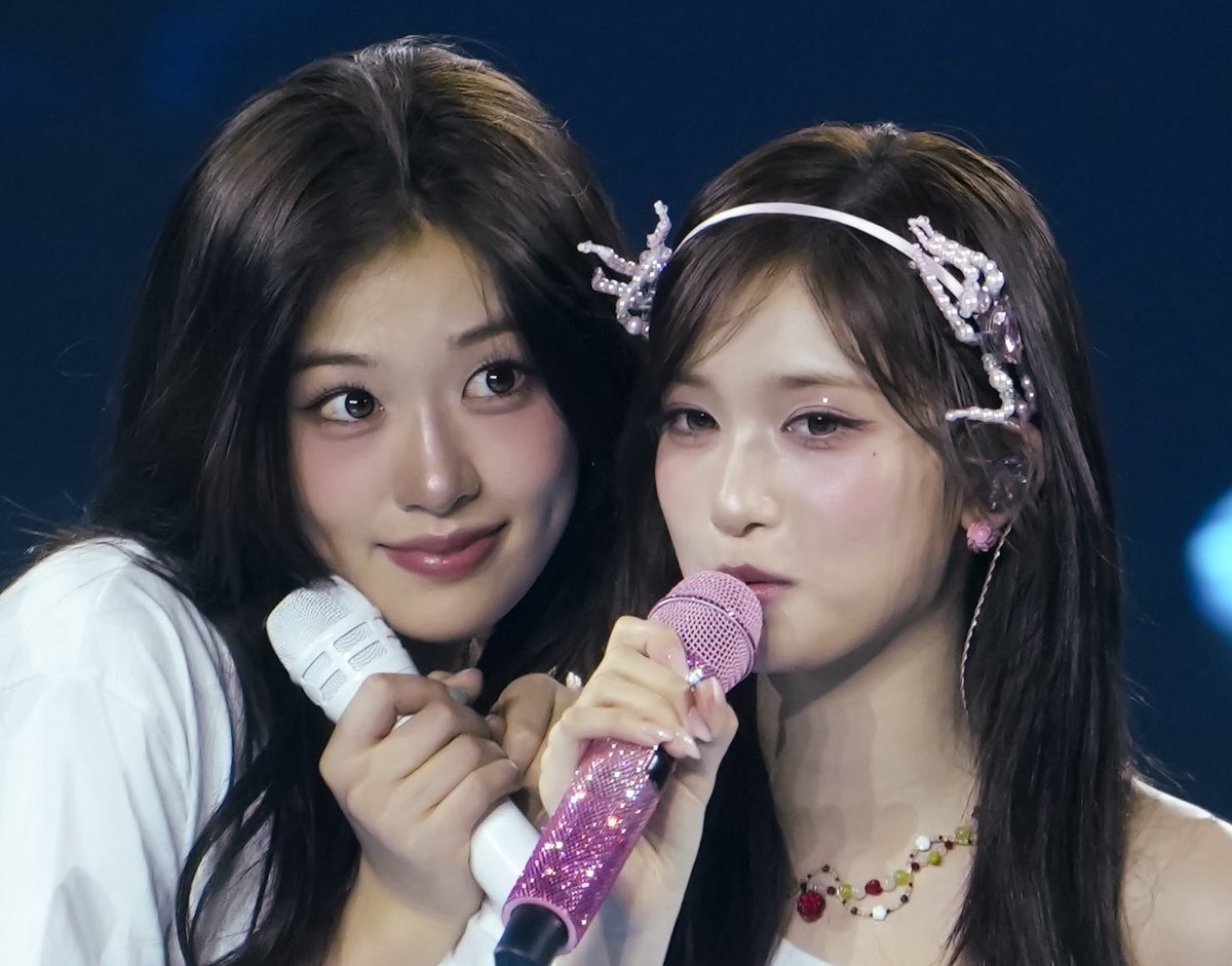 no context yujin tweet media