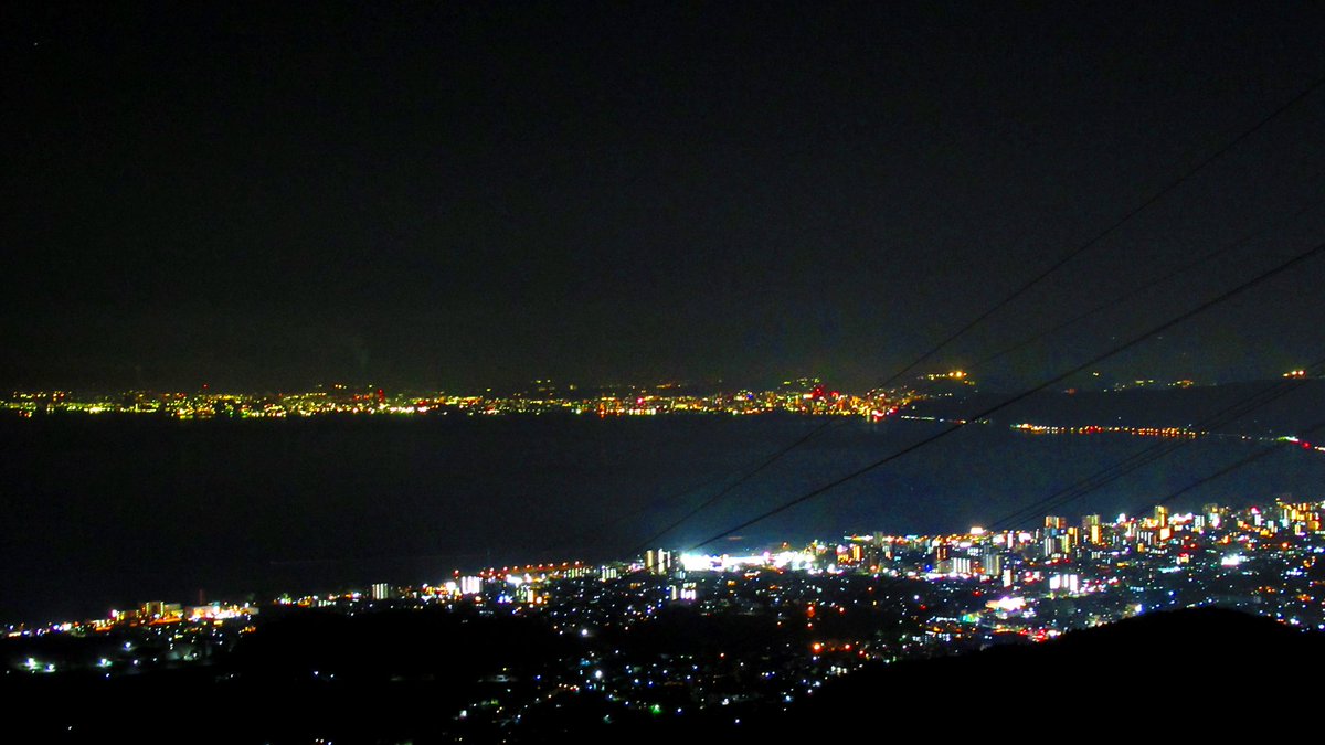 DorcusUSA's tweet photo. ⭕十文字原展望台❗
　(日本夜景遺産)

🌟 宝石の星空と夜景🌟

インスピレーション！

新しい発想と創作意欲！
得られる😊

撮影場所：大分県 別府市 野田
撮影日時：2026年 03月 22日
撮影者名：Toshi

#インスピレーション
#夜景スポット
#十文字原
#展望台
#創作
#発想
#大分県
#別府市
#夜景
#夢 https://t.co/DBcJAqRwD8