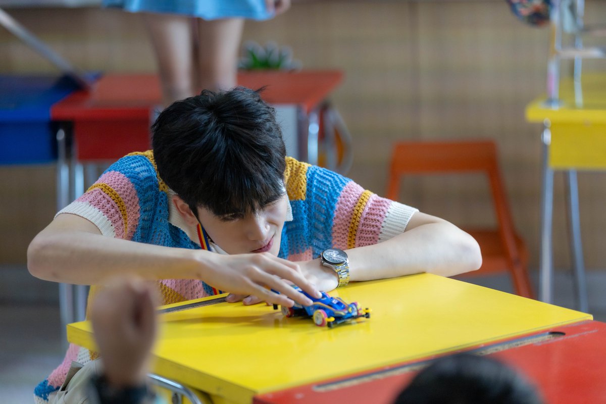 รักครูเท่าโลกเลย Love You Teacher tweet media