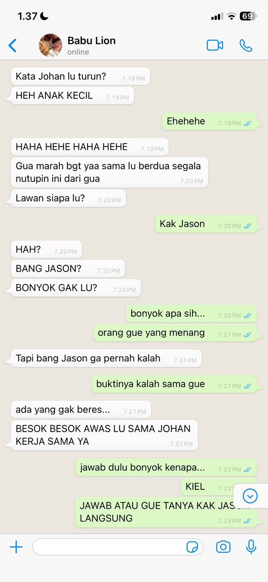 CARR0TCAKE__'s tweet photo. bonyok gak lu? https://t.co/HJfSaFwVYH