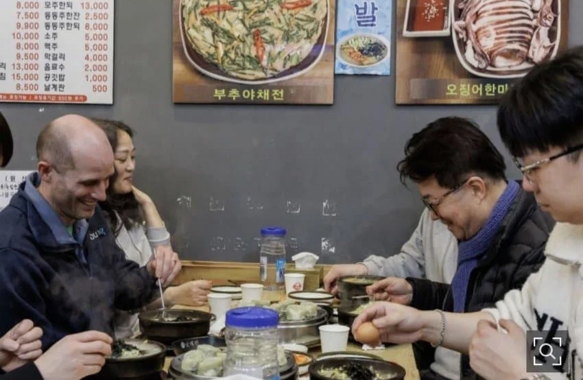 "쿠팡 헤럴드 로저스 근황"

왜 아무도 공유를 안 함? 

개열심히 쿠팡 뛰는 중