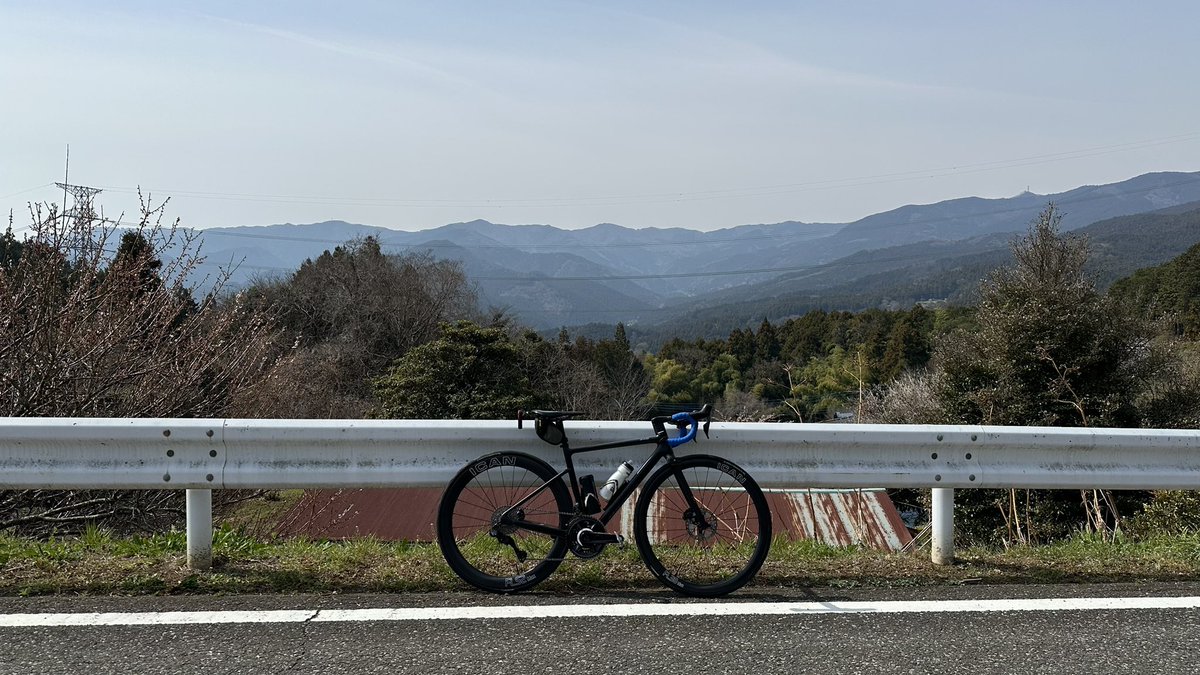 TK RoadBiker tweet media