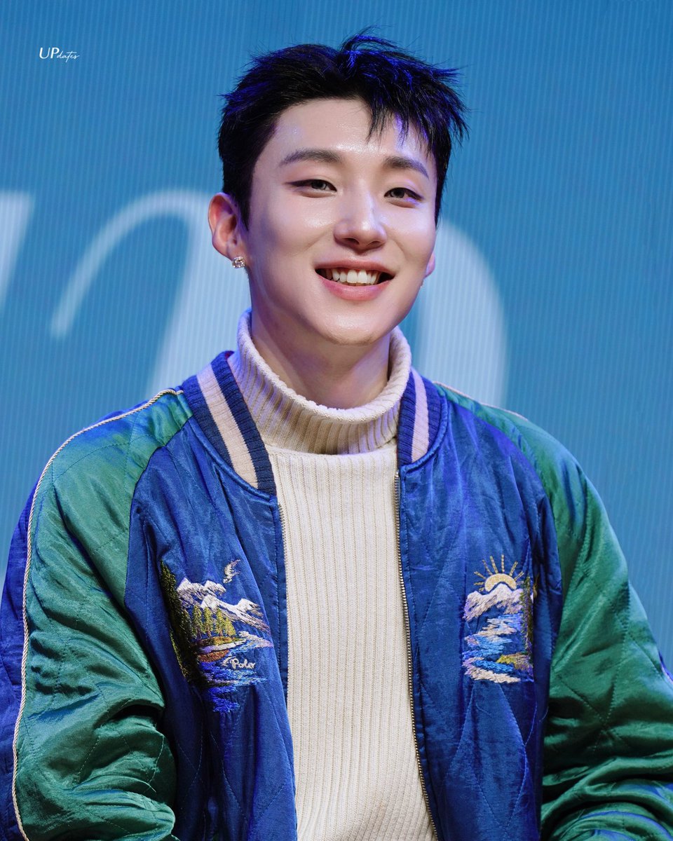 260315 [Hold up] 1부 

넘 이뽀🥹✨

#문종업 #MoonJongUp
#文鐘業 #ムンジョンオプ
<a href="/jongup_official/">Jongup_Official</a>