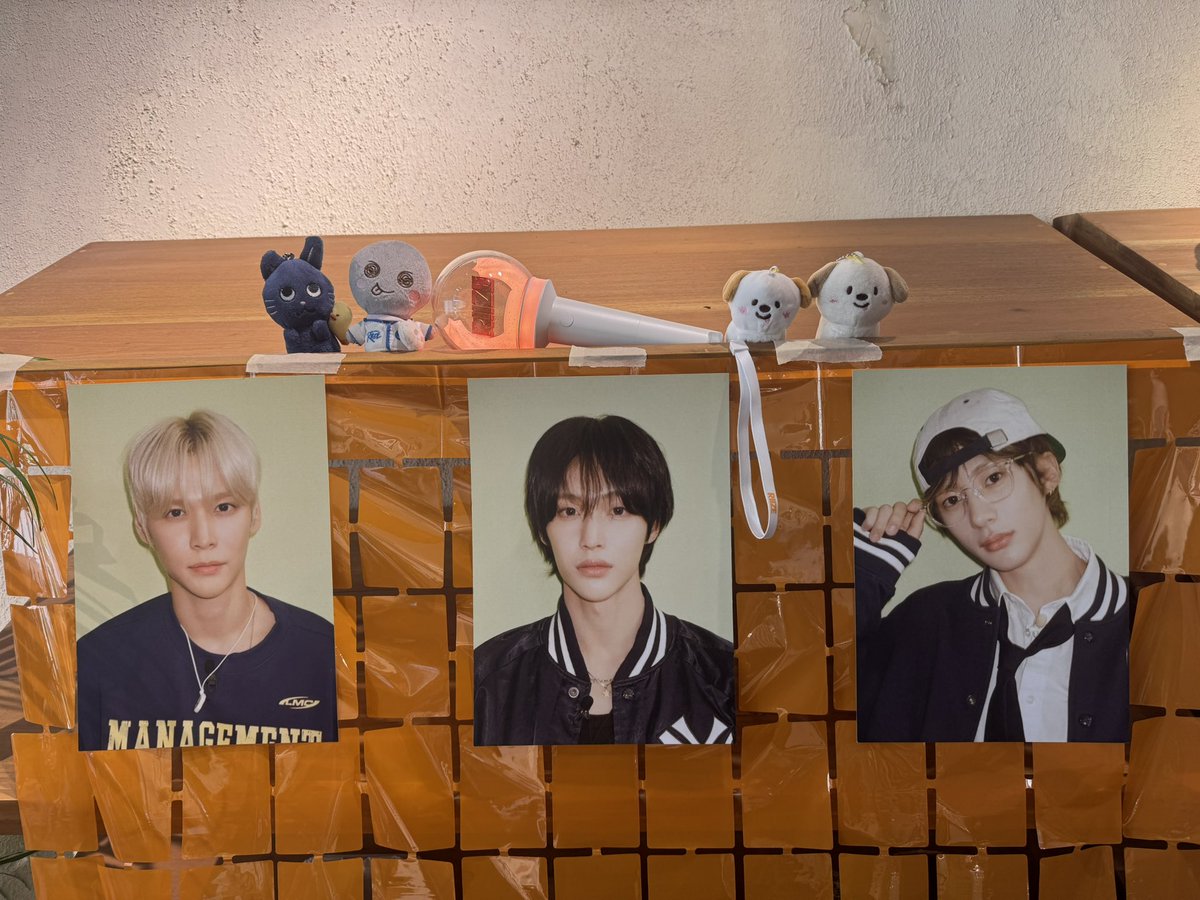 RIIZECebu's tweet photo. Hello CEBRIIZE 🧡 We’re here at KAKKA Dairy Bar for the Lucky March Boys Club Event. You may now claim your kits. See you 👋 https://t.co/PT5GT5ensg
