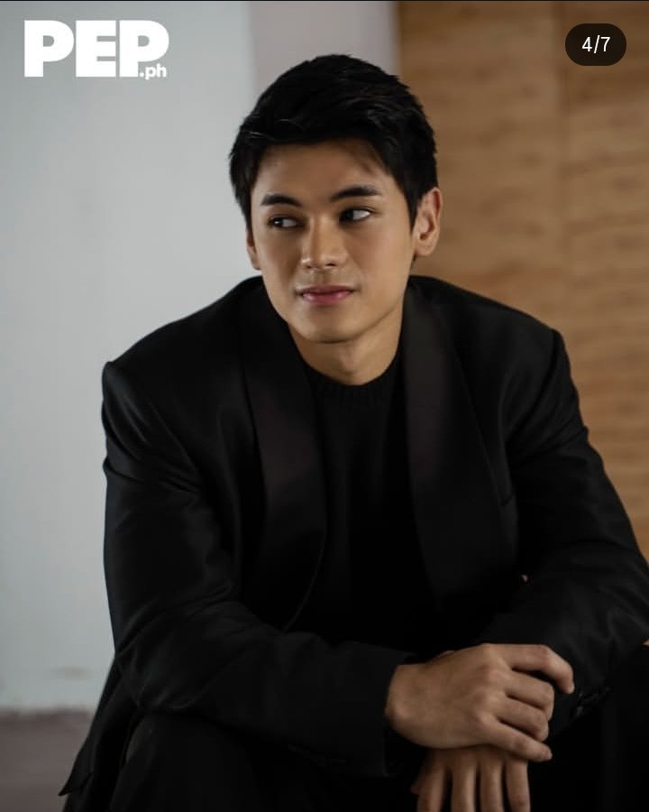 little old me tweet media