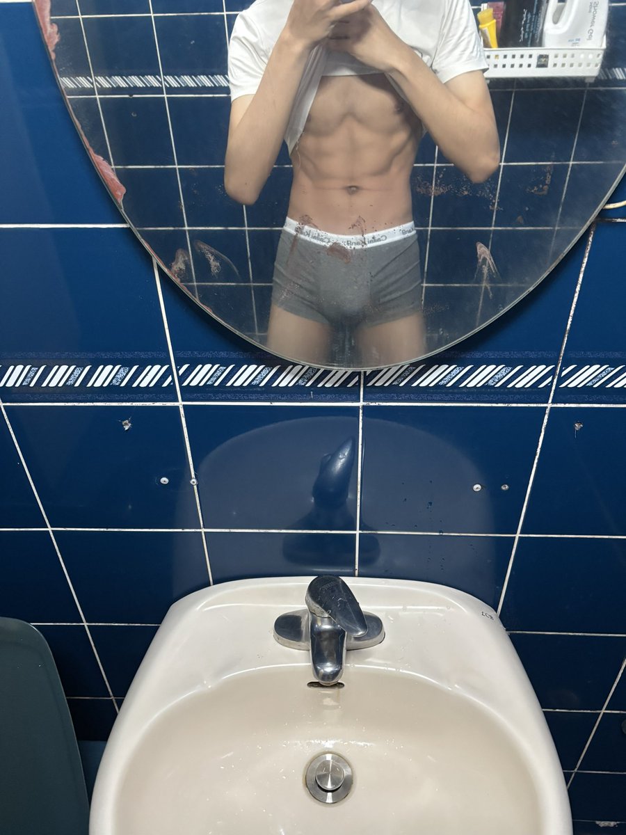 前體育生 tweet media