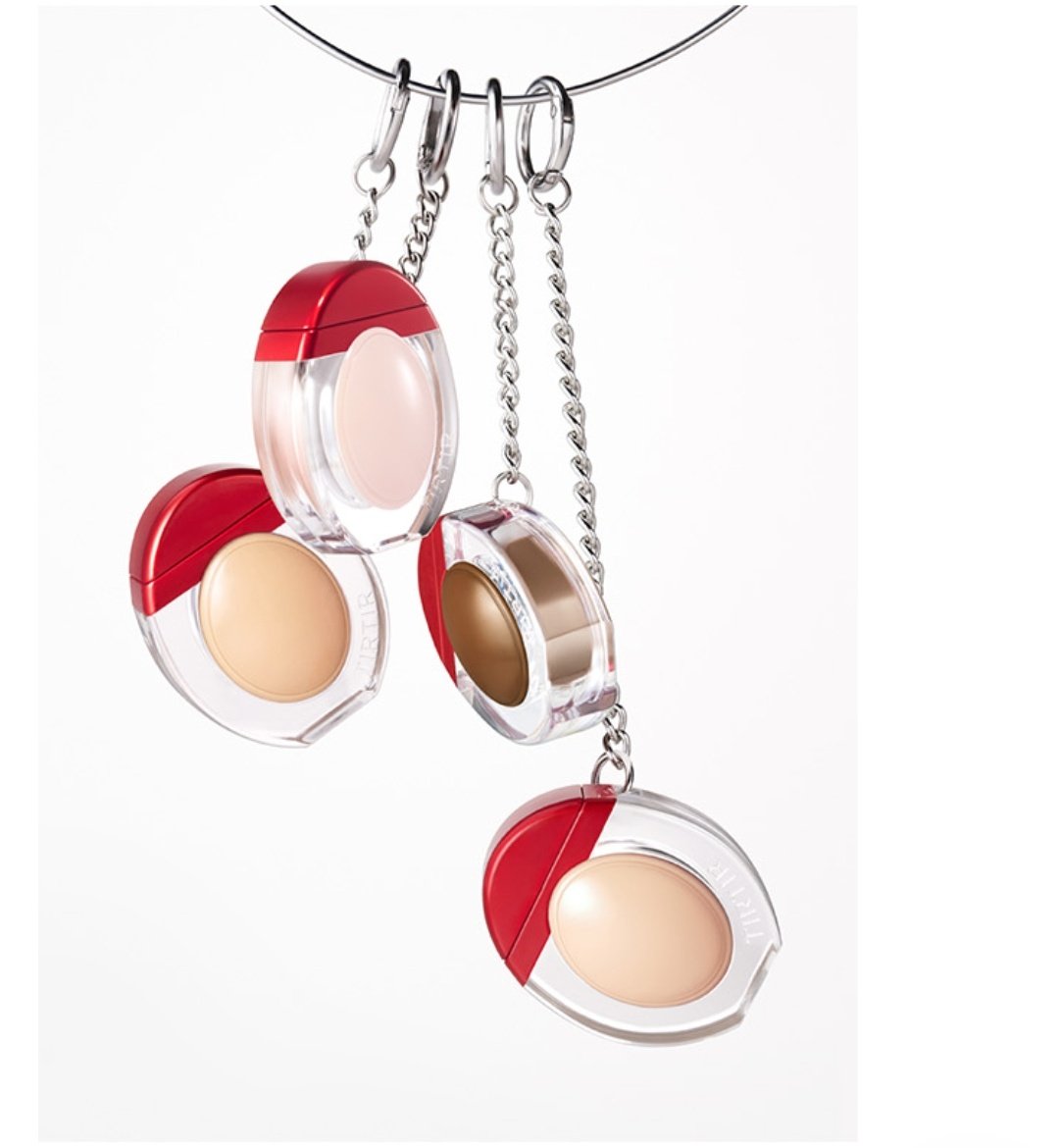 피나코 tweet media