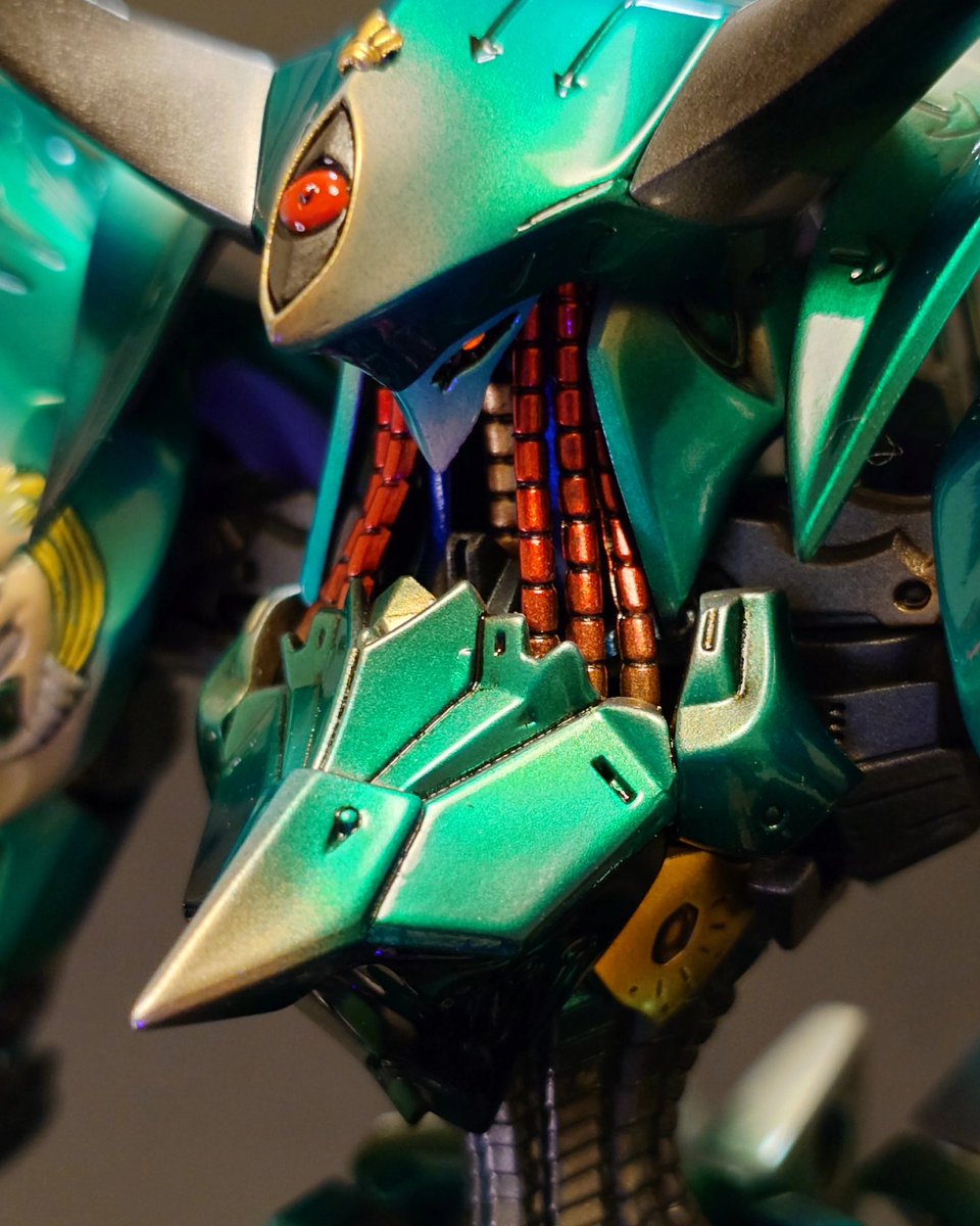 #モーターヘッドのドアップ貼ってみようかな