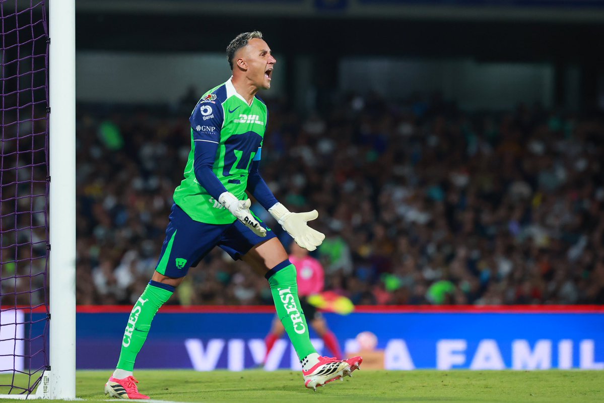 Locos Por La U tweet media