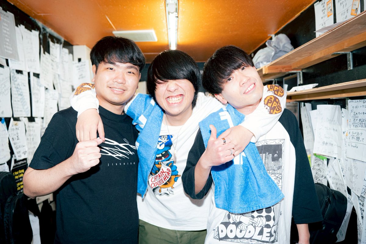 JIBUNNIRO_band's tweet photo. 【🌟ありがとうございました🌟】

2026.03.20
@ 堺Tick-Tuck 

" 最終回には最愛を "

この日を持ちまして、
ジブンイロの活動は、休止します。
結成から4年間、たくさんの愛をありがとうございました。 https://t.co/VFPJ7oFIiB
