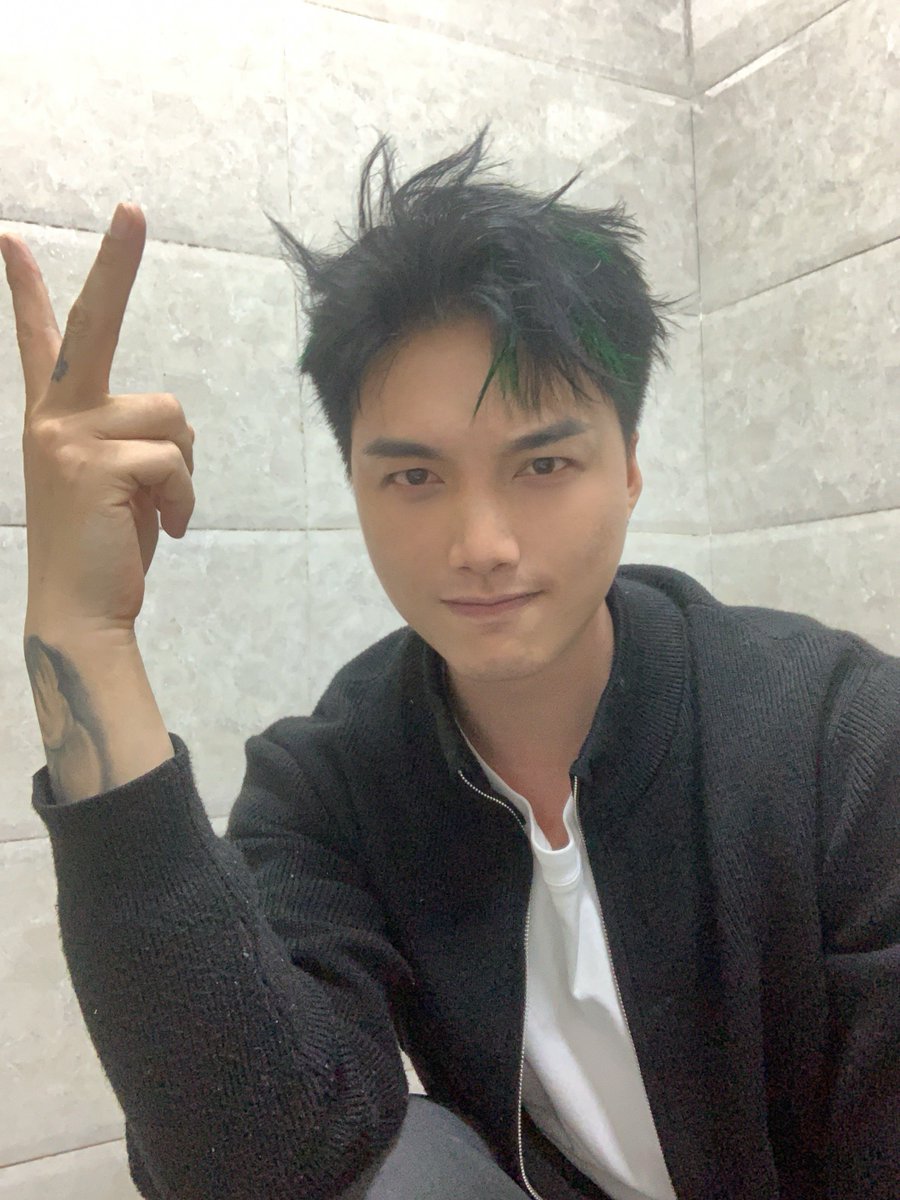 teshu869741's tweet photo. 摩SPA有需要可＋V     da66678di    手法专业调情技术一流  纯1 在 长沙 https://t.co/d7pQLHJlb3