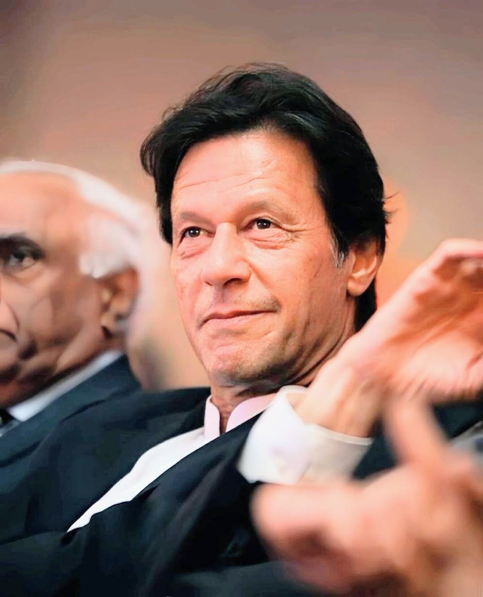 irdkpk's tweet photo. خان بیمار ہیں، مگر ملاقات پر پابندی
یہ ظلم کی انتہا ہے
عید بھی سوگ بن گئی
اب برداشت ختم
@TeamiPians
#CrueltyAgainstKhanOnEid https://t.co/mT3GLrFm5F