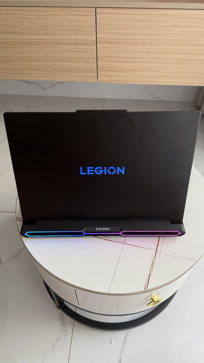 grihasmp5's tweet photo. Is anyone would like to get one of the best gaming laptops on the market at a discount ? Selling a Lenovo Legion Pro 7 16IAX10H | Intel Core Ultra 9 275HX 32GB 1TB RTX 5080 16'' 2.5K OLED 240Hz for $2600. Bought $3400 around 6 months ago and never really played on it. Like new https://t.co/57qK6rsuv2