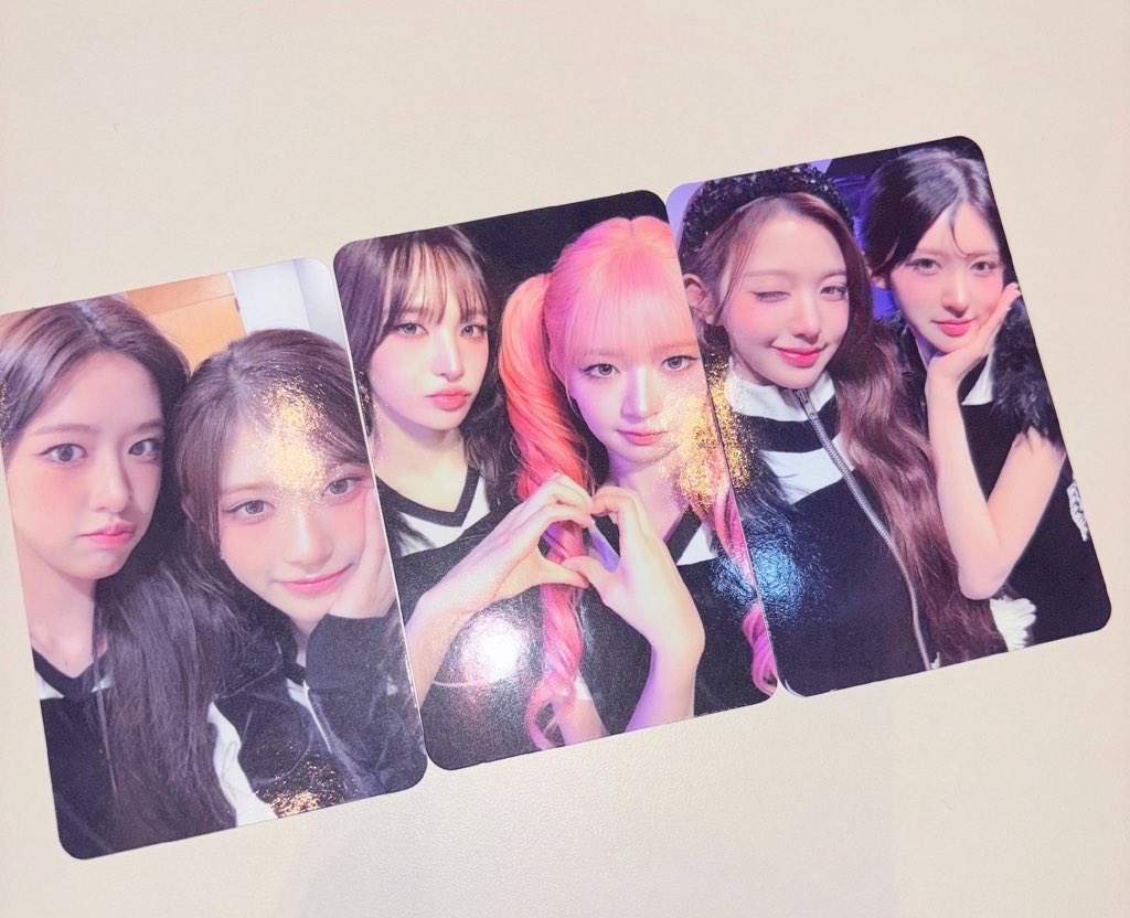 めろん tweet media