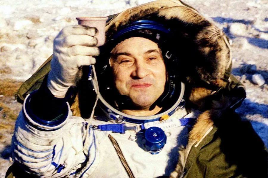 駐日ロシア連邦大使館 tweet media