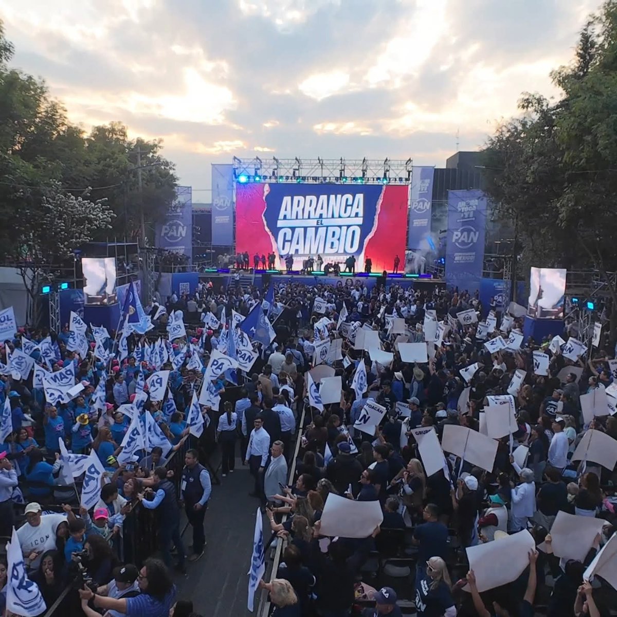 Mayeli Ruiz tweet media