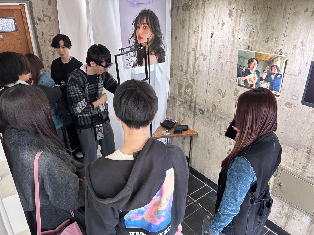 グループ展 中庭 tweet media