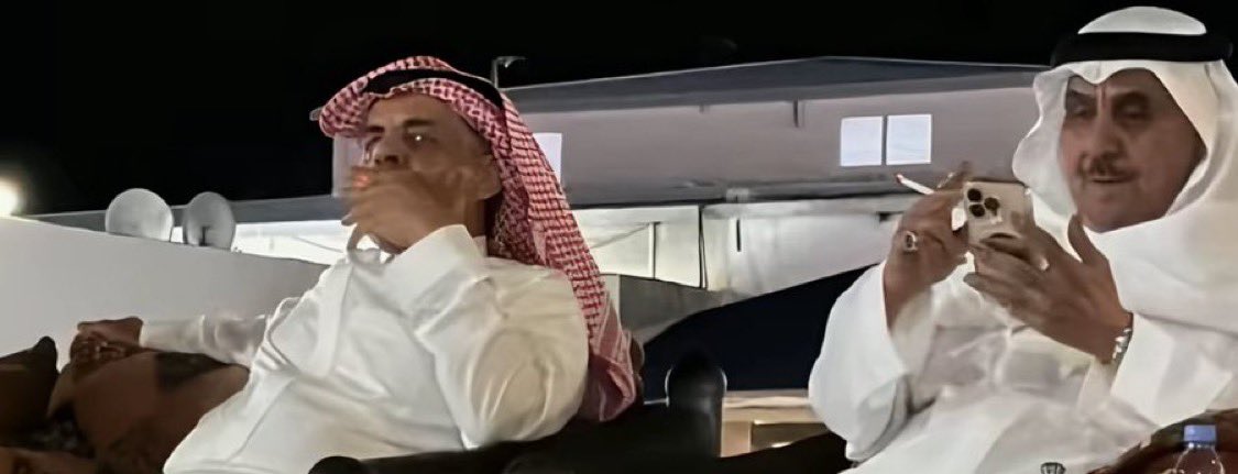 شآمه. tweet media