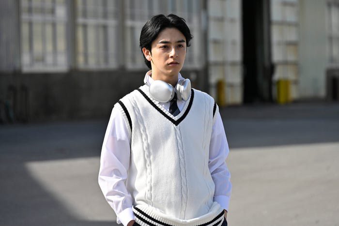n__t174's tweet photo. 今まで学生役が多かったから今度は大人な感じの役も見たいなーって思ってるのに制服がありえんくらい似合っちゃうからやっぱり次も学生かも← https://t.co/A9l5Al3nFQ