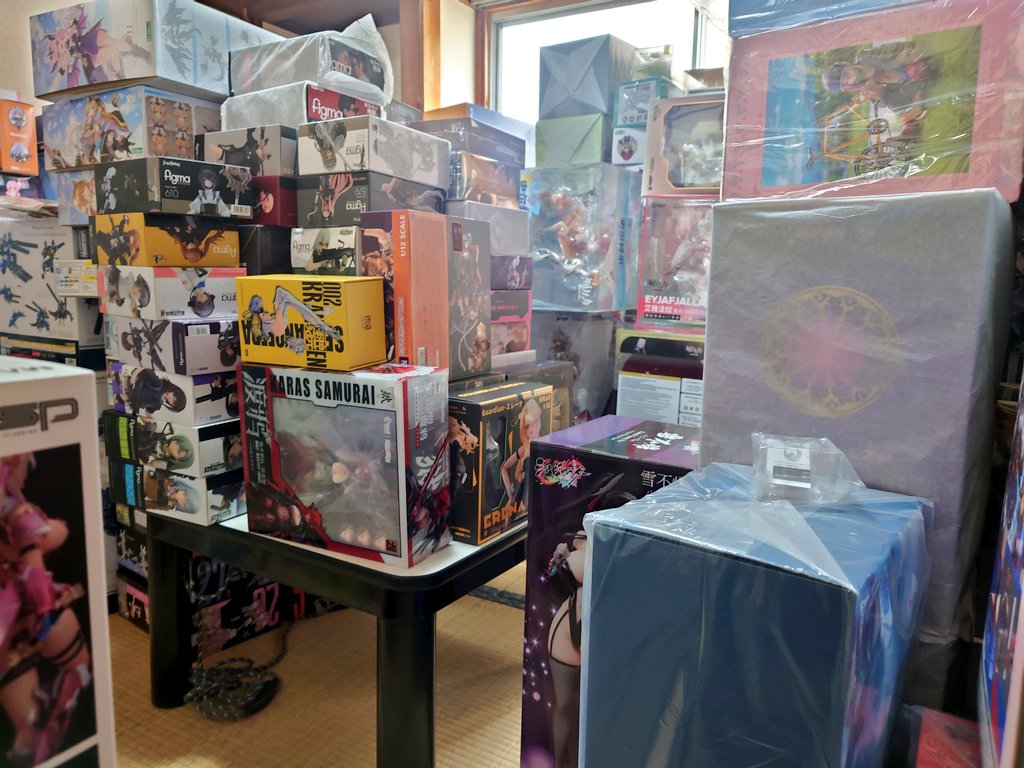 ホビハブ tweet media