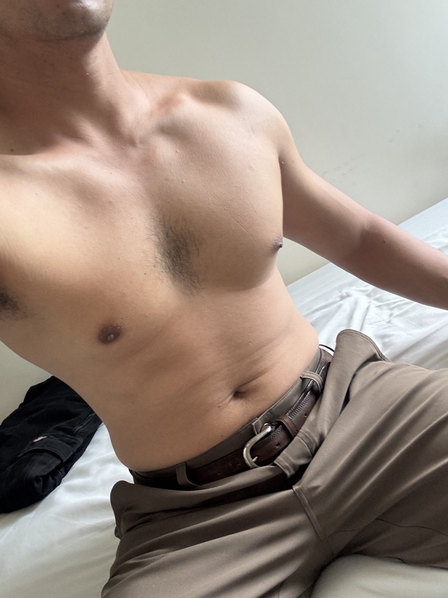 𝕙𝕦𝕤𝕝𝕚𝕧𝕖 tweet media