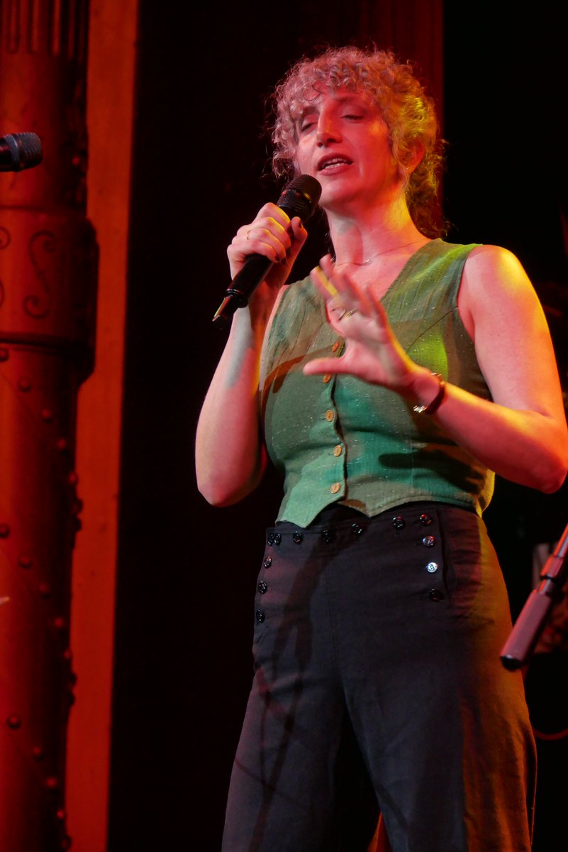 Tim Reidy tweet media