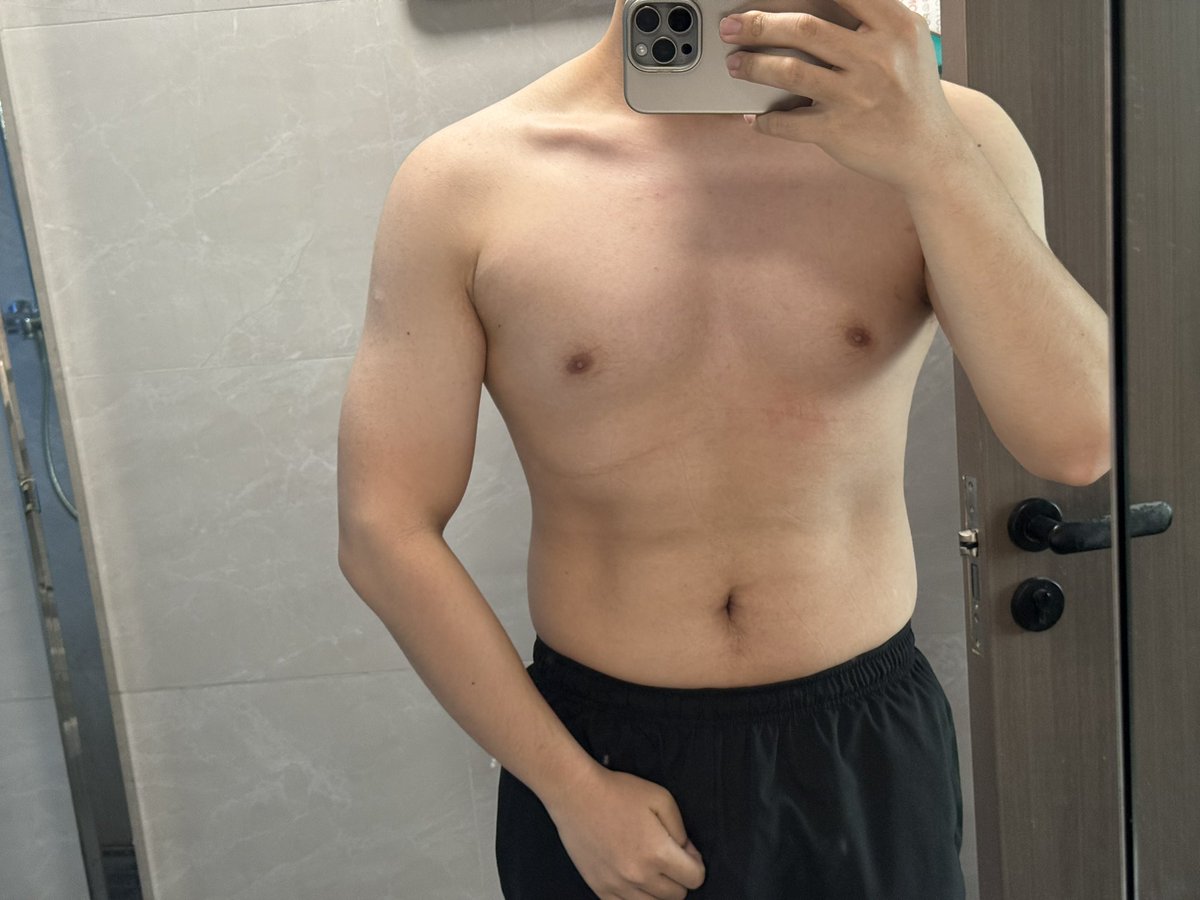 活在猪圈里 tweet media