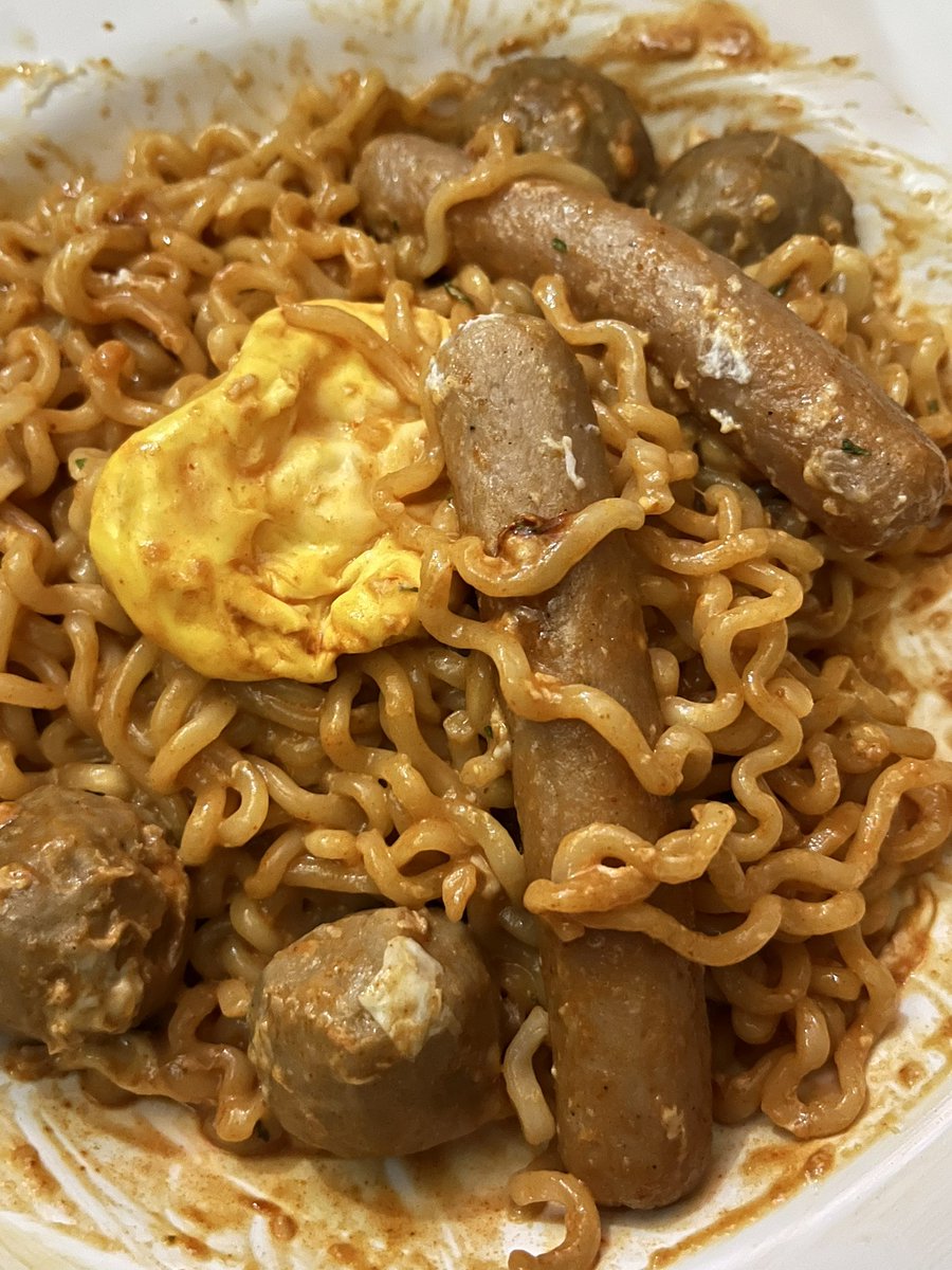 txt 7th year: pebri tweet media