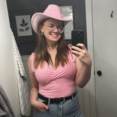 ˗ˏˋ Emily ˊˎ˗ tweet media