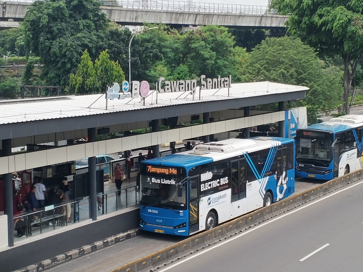 Busway Fans Club tweet media