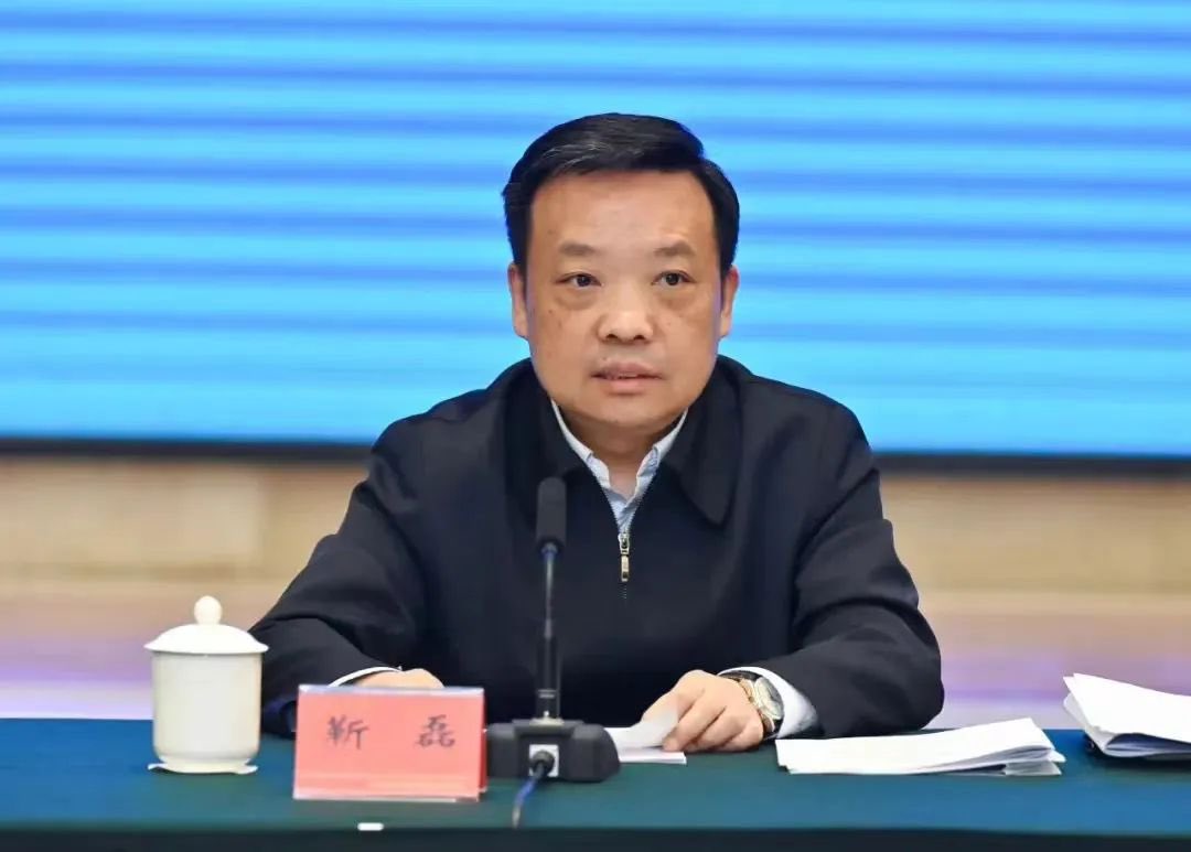 David Tsai/蔡慎坤 tweet media