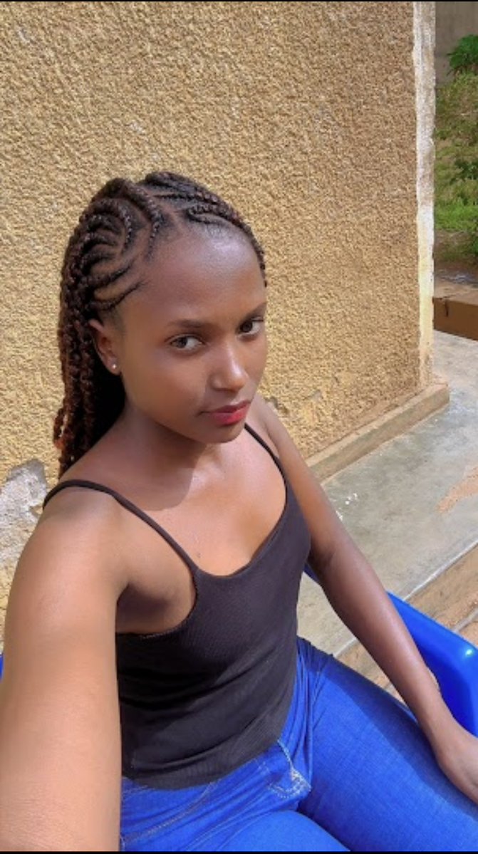 R.O.S.E 🌹 tweet media