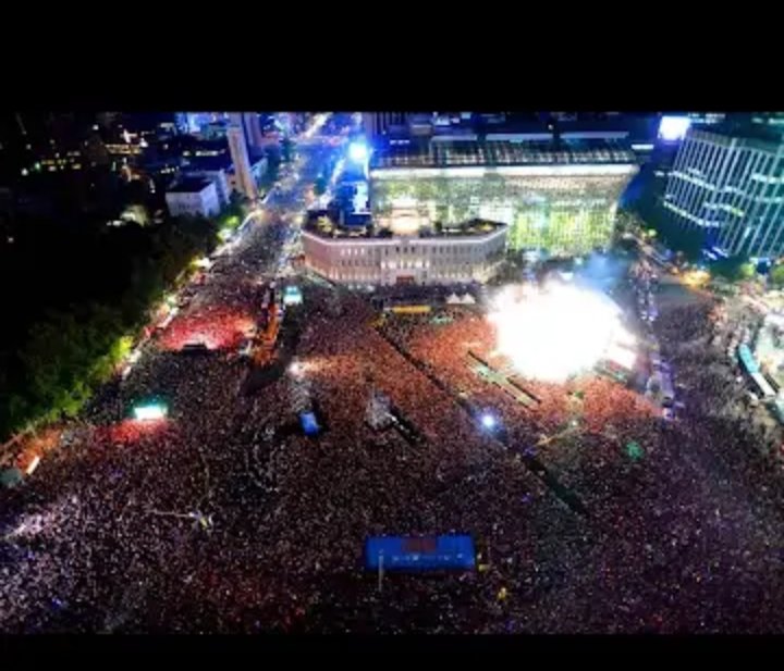 katriiinaaa⁷ follows you into the sun tweet media